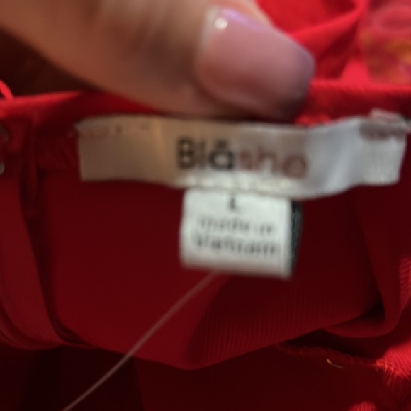 Cute red dress - Picture 8 of 8